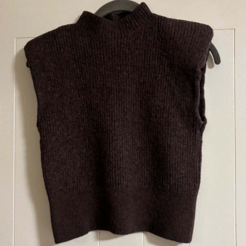 Babaton Hazlitt Sweater Vest